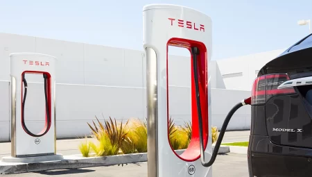 Tesla’s charging points are opening to other brands!