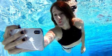 Apple’s New Patent Revealed: iPhones Can Be Used Under Water in the Future (This Was Necessary, Exactly)